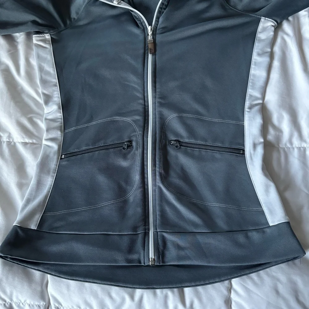 ALO Yoga performance fit